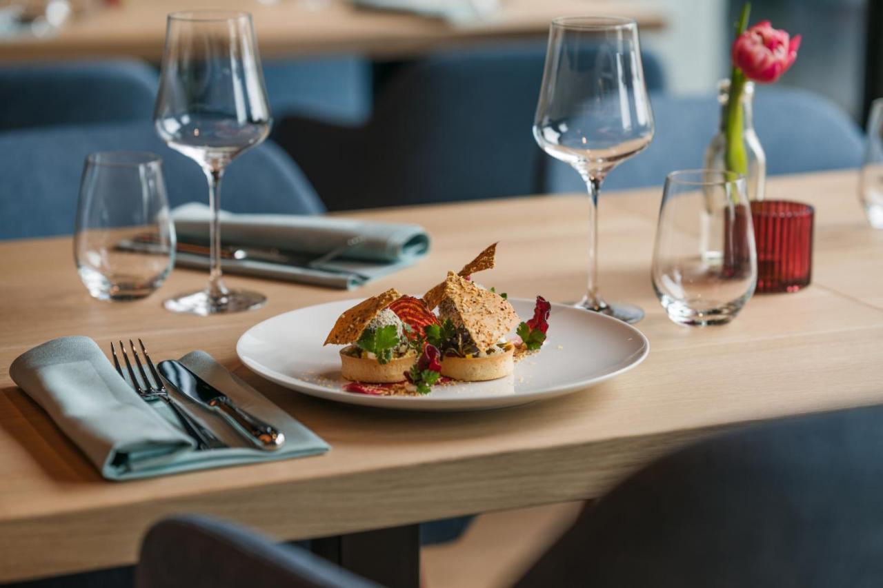 B-smart Schoenenwerd Hotel 4*